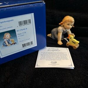 Just Ducky Hummel Figurine